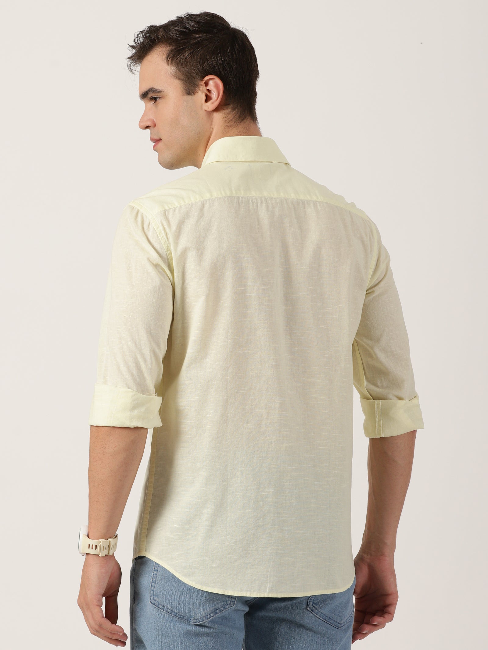 Classic Pastel Yellow Slim-Fit Cotton Shirt for Men