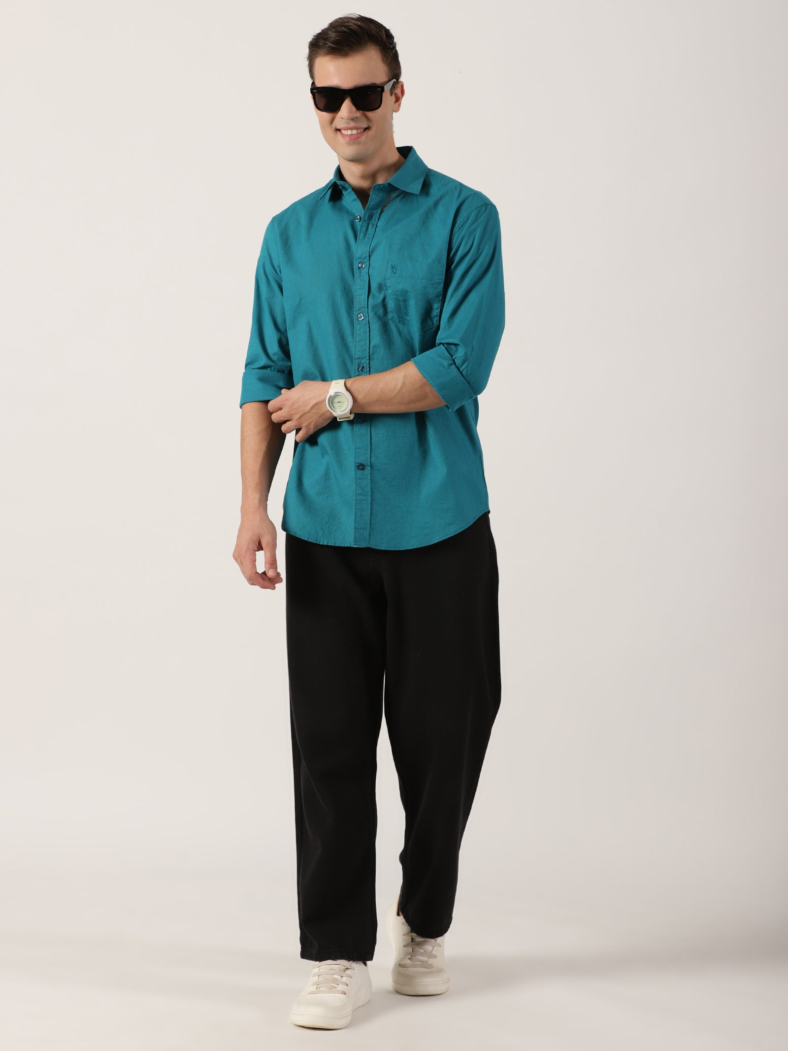 Classic Teal Green Slim-Fit Cotton Shirt for Men